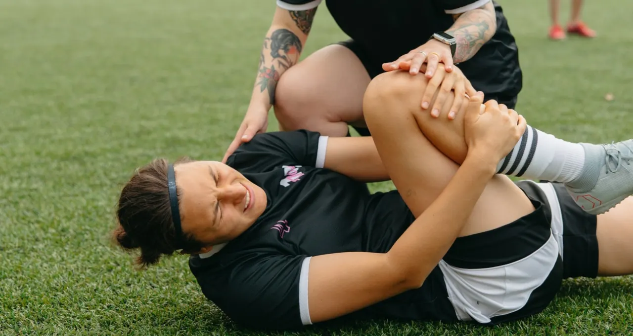 How Can Massage Therapy Benefit Those Who’ve Suffered a Sports Injury?